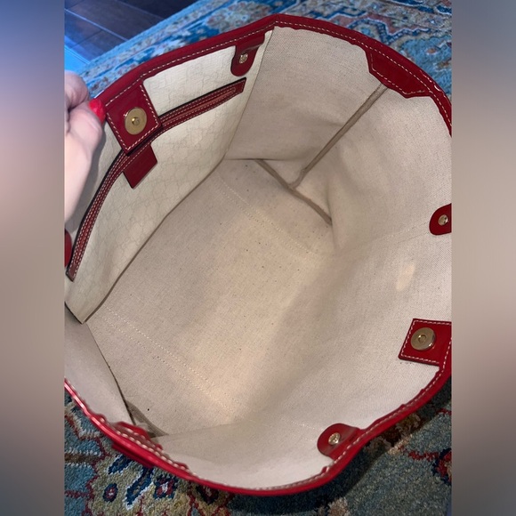 Gucci Tattoo Heart Tote Bag – Limited Edition 2008 GG Canvas Red Trim - Picture 16 of 16